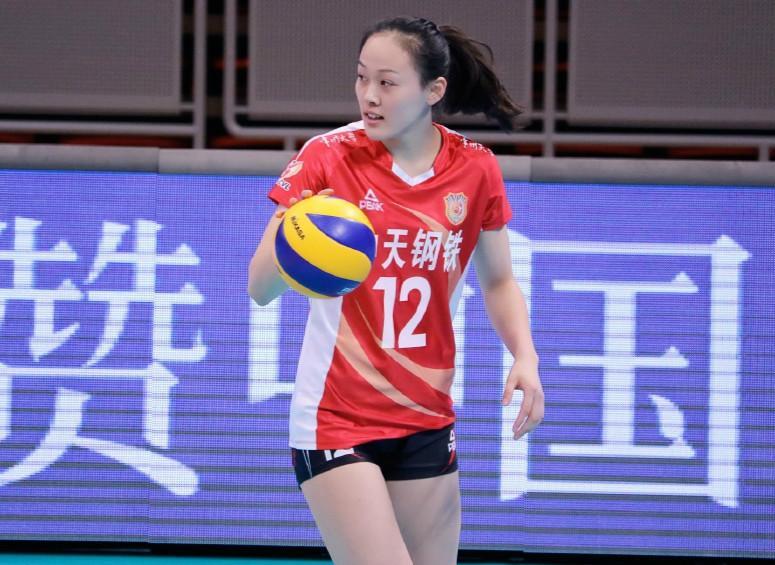 开云体育-日本选手力压群雄夺金！女排巨人奠基神话