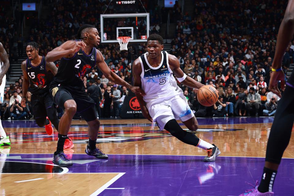 猛龙主场力克森林狼，主教练