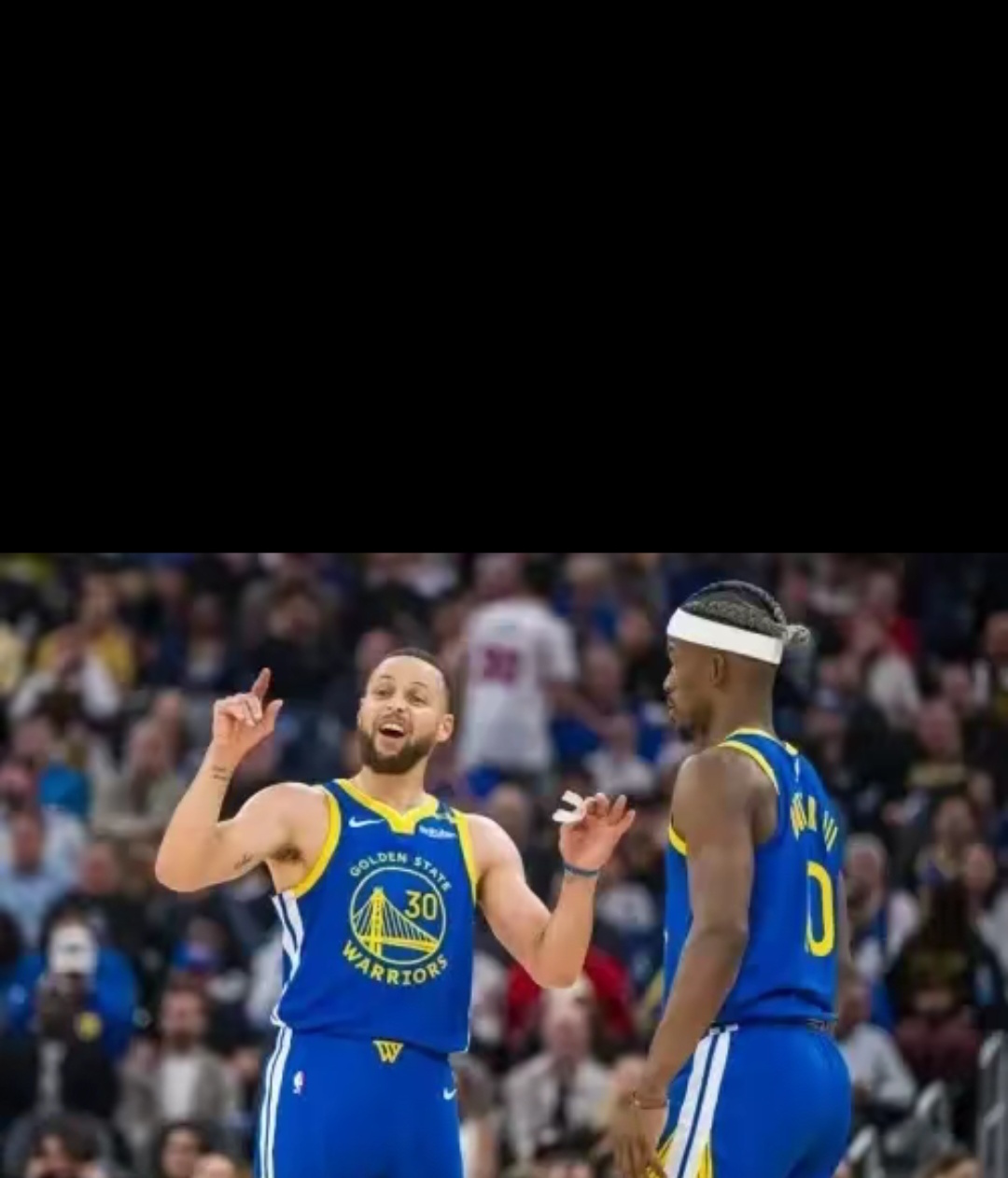 勇士再胜太阳，保持不败纪录